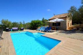 Finca con piscina en Llubí